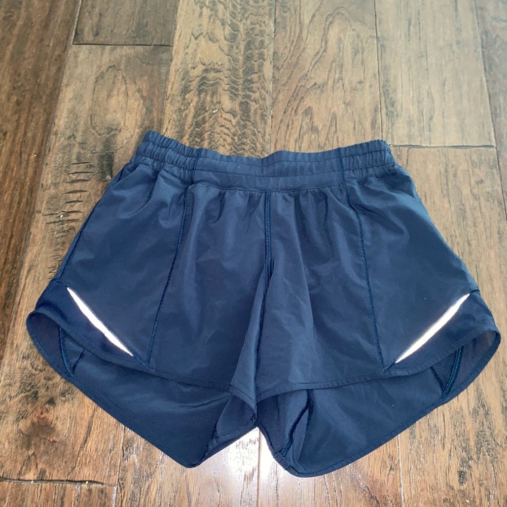 Lululemon hotty and hot shorts navy blue